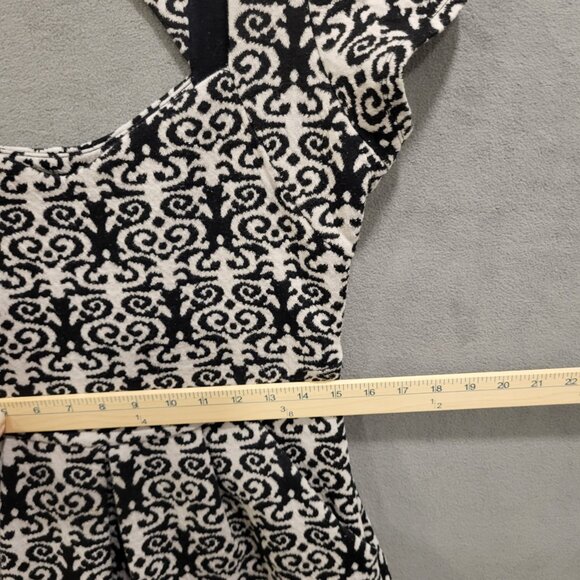 Anthropologie‎ Deletta Women Fit and Flare Dress Size Medium Pockets - Picture 6 of 8